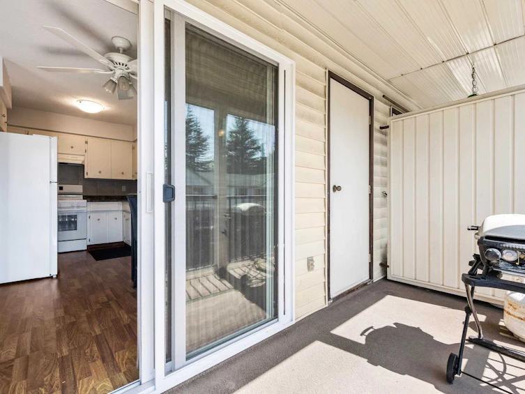 207-2853 W Bourquin Crescent, Abbotsford, BC, V2S 6H6 - 26