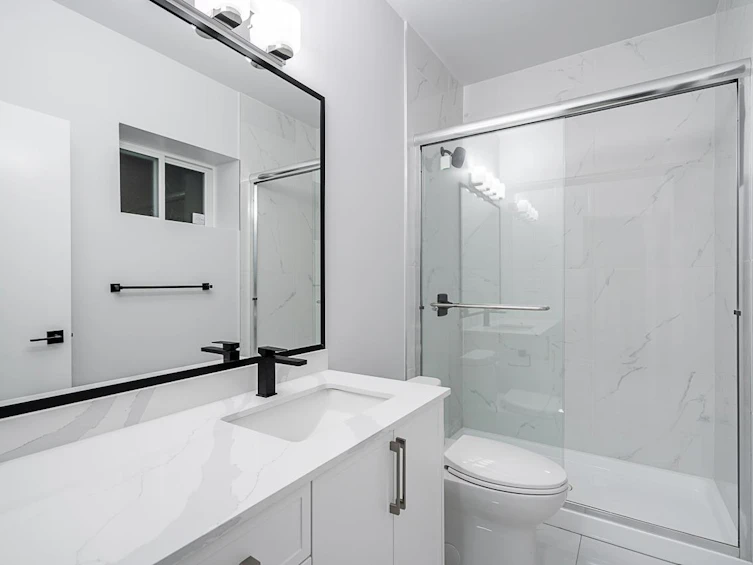15673 Thrift Avenue, Surrey, BC, V4B 2M3 - 36