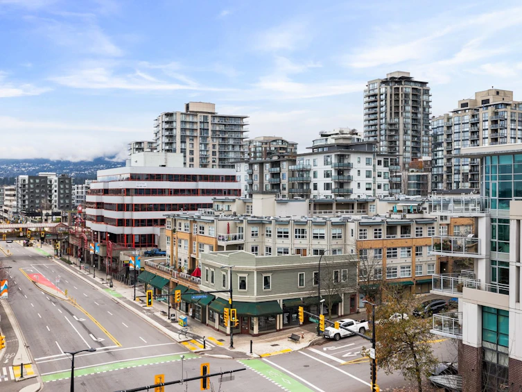 607-133 E Esplanade Avenue, North Vancouver, BC, V7L 1A1 - 11