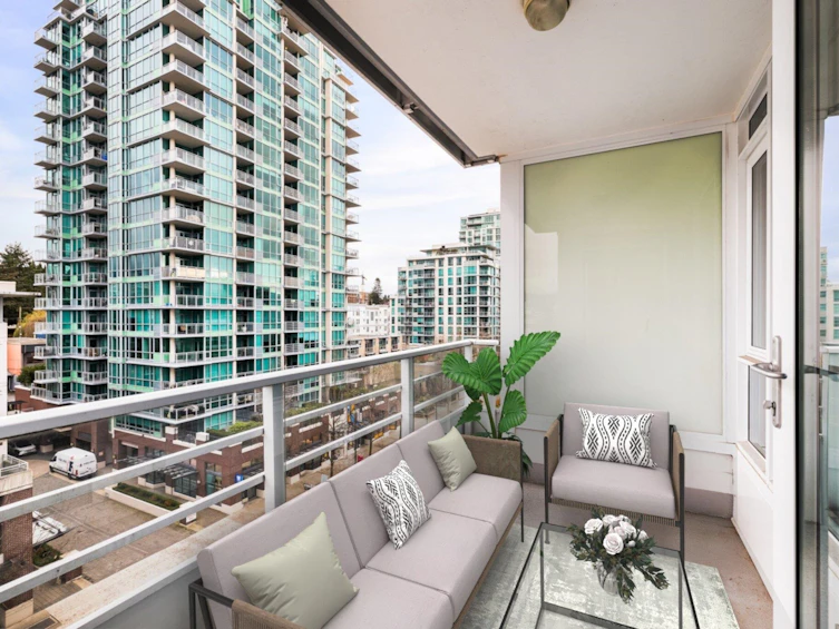 607-133 E Esplanade Avenue, North Vancouver, BC, V7L 1A1 - 9