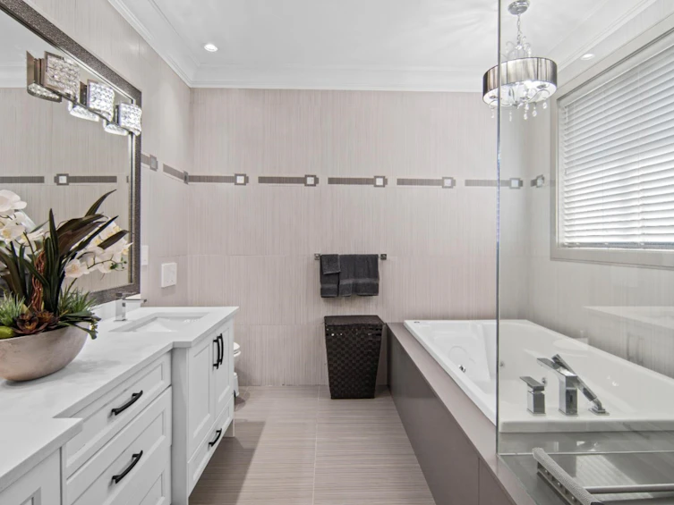 220 Balsam Avenue, Harrison Hot Springs, BC, V0M 1K0 - 33