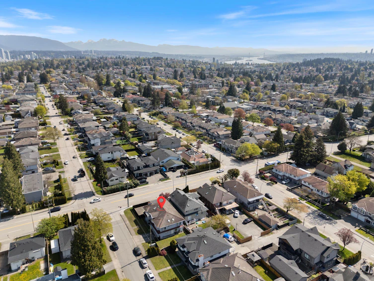 7688 17th Avenue, Burnaby, BC, V3N 1L7 - 37
