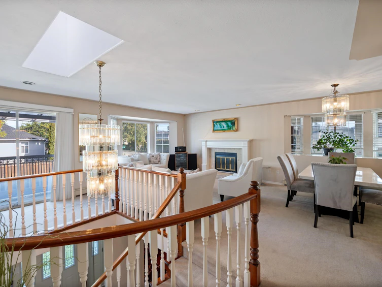 7688 17th Avenue, Burnaby, BC, V3N 1L7 - 7
