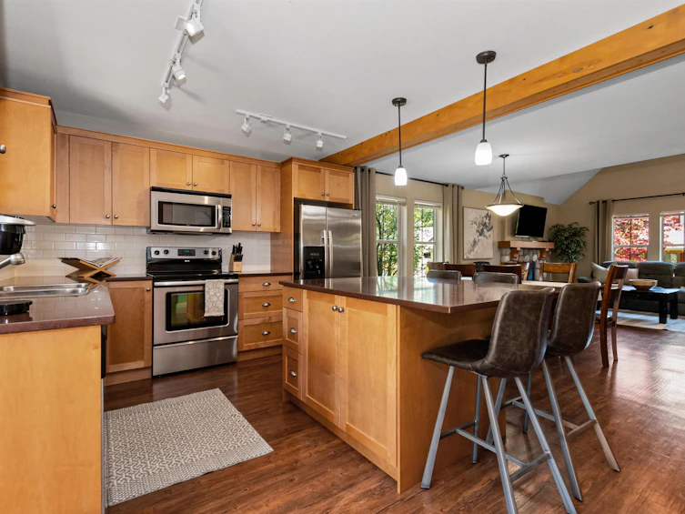 1845 Blackberry Lane, Cultus Lake, BC, V2R 0E1 - 16