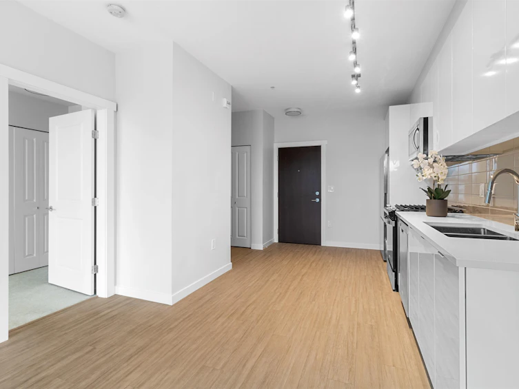 B419-8150 207 Street, Langley, BC, V2Y 4J3 - 7