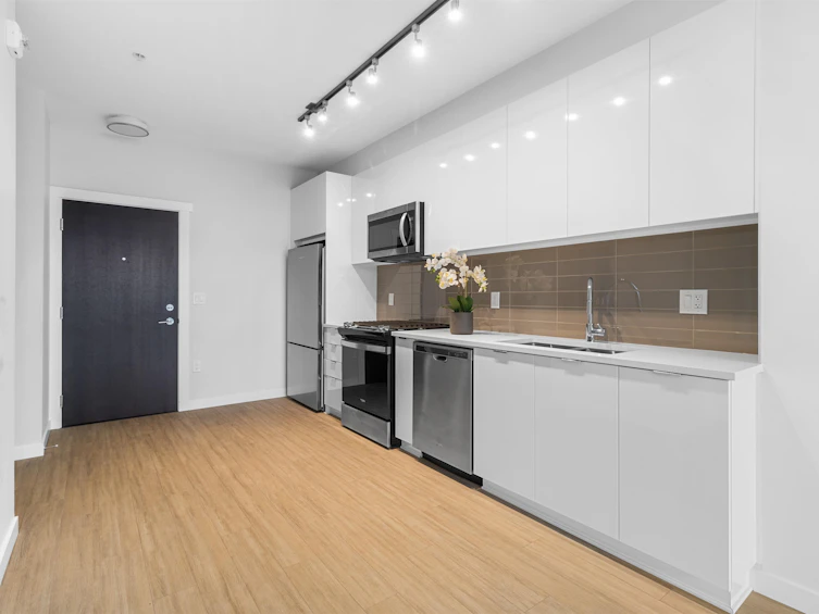 B419-8150 207 Street, Langley, BC, V2Y 4J3 - 5