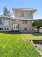 2873 Grandview Crescent