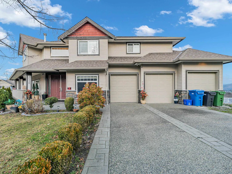 3526 Thurston Place, Abbotsford, BC, V2T 6Y1 - 2