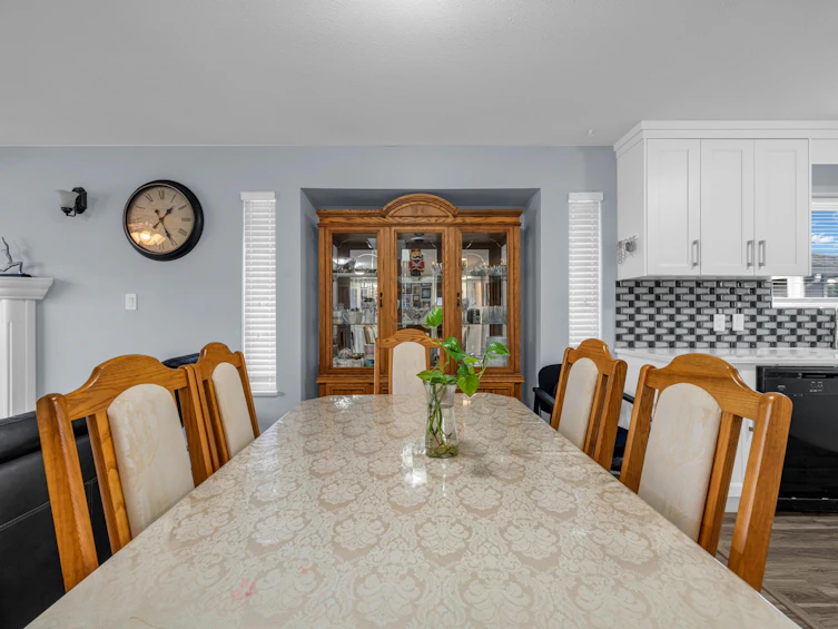 12377 64 Avenue, Surrey, BC, V3W 1W6 - 8