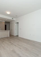 1805 660 Quayside Drive