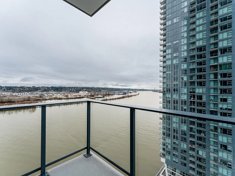 1805-660 Quayside Drive, New Westminster, BC, V3M 0P2 - 3