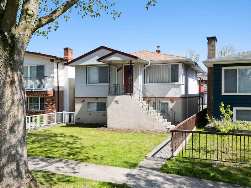 6328 Commercial Street, Vancouver BC V5P 3P3