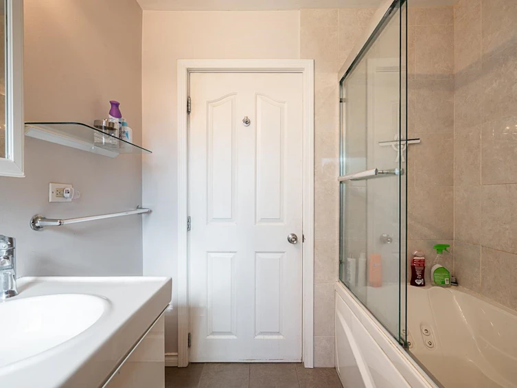 10765 141a Street, Surrey, BC, V3T 4R6 - 17