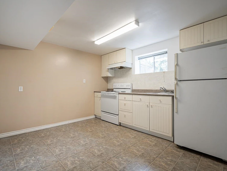 10765 141a Street, Surrey, BC, V3T 4R6 - 20