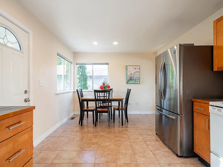 10765 141a Street, Surrey, BC, V3T 4R6 - 9