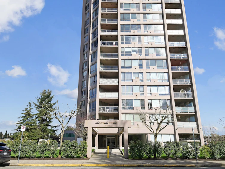 2004-14881 103a Avenue, Surrey, BC, V3R 0M5 - 2