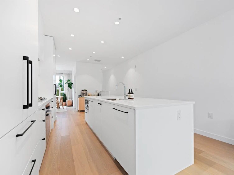 46 W King Edward Avenue, Vancouver, BC, V5Y 0N6 - 10