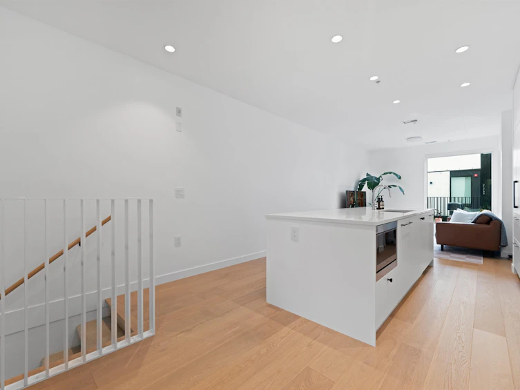46 W King Edward Avenue, Vancouver, BC, V5Y 0N6 - 11