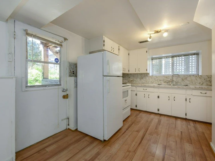 104 E 24 Avenue, Vancouver, BC, V5V 1Z4 - 16