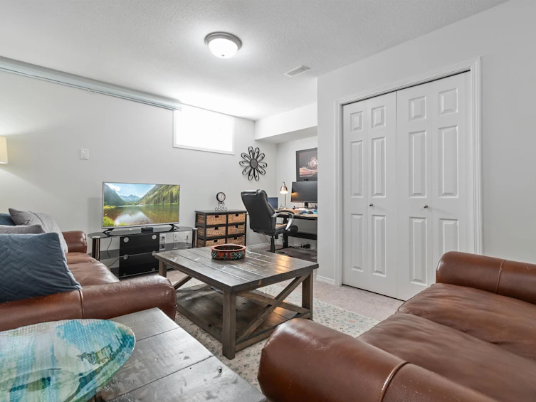 5694 Stonehaven Street, Chilliwack, BC, V2R 3Y6 - 36