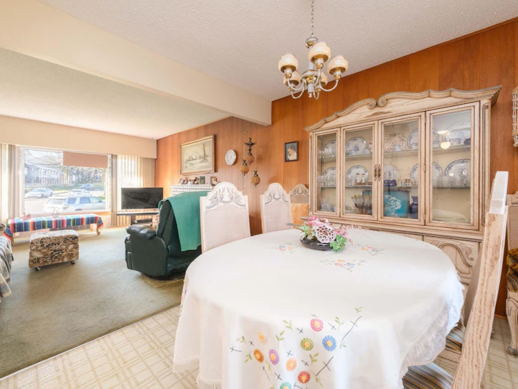 7031 Bryant Court, Burnaby, BC, V5E 1T1 - 6