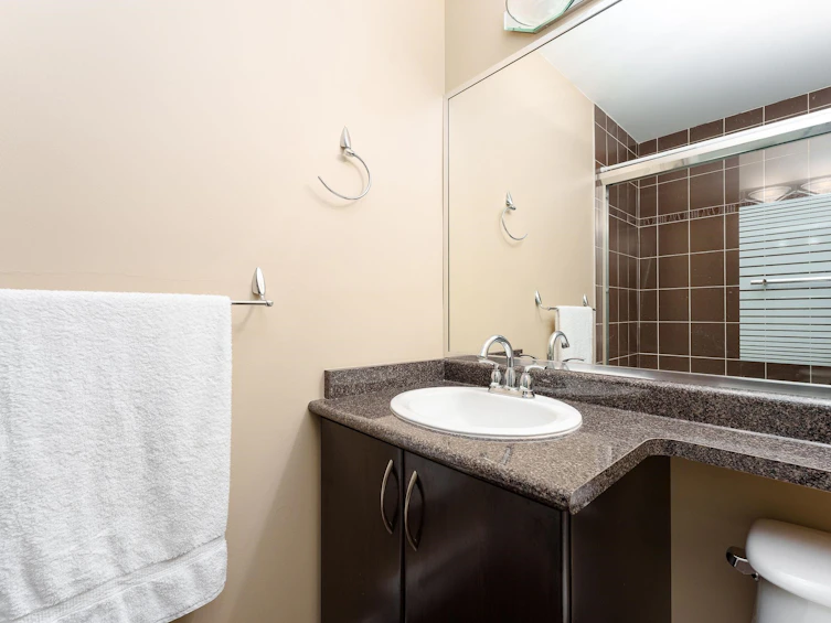 3975 Southwood Street, Burnaby, BC, V5J 2E8 - 23