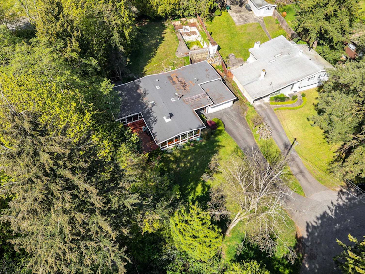 3975 Southwood Street, Burnaby, BC, V5J 2E8 - 36
