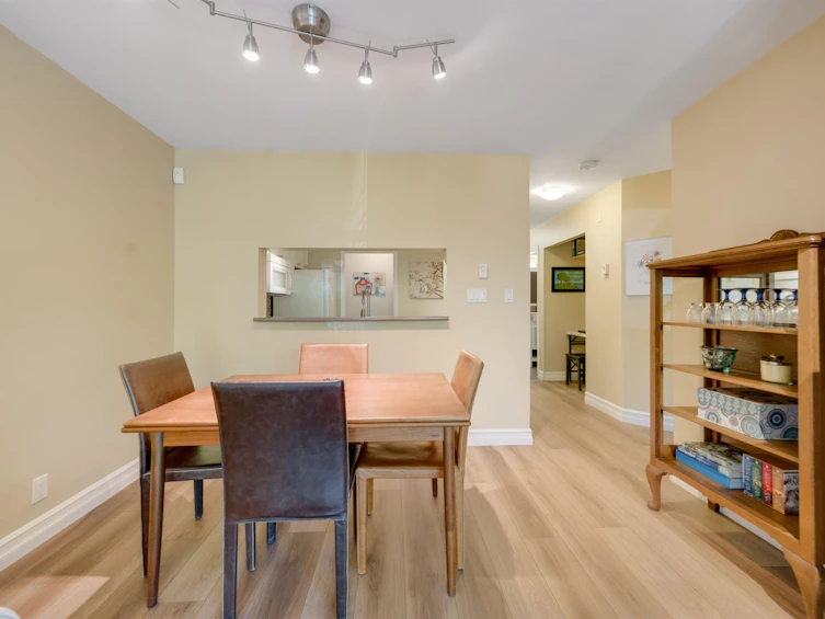 103-8460 Jellicoe Street, Vancouver, BC, V5S 4S8 - 6