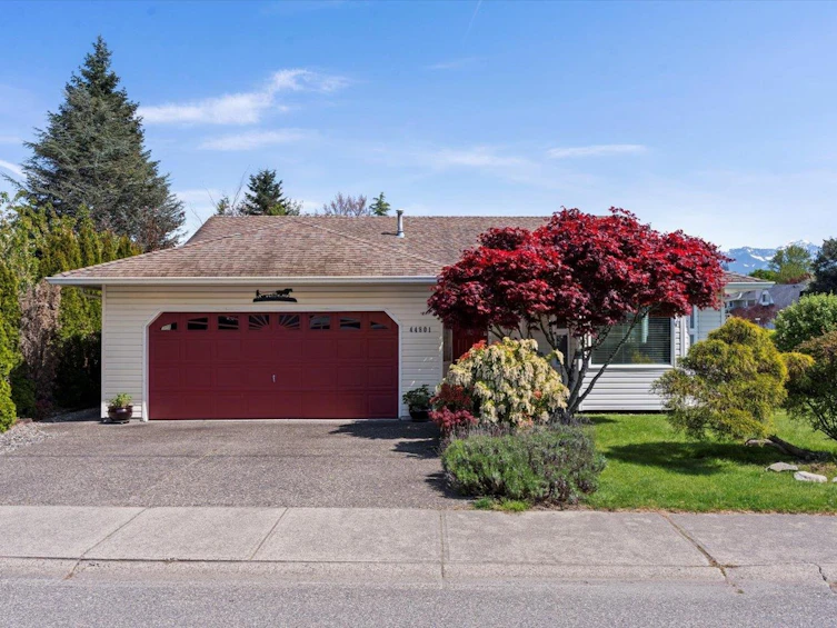 44801 Cumberland Avenue, Chilliwack, BC, V2R 3H7