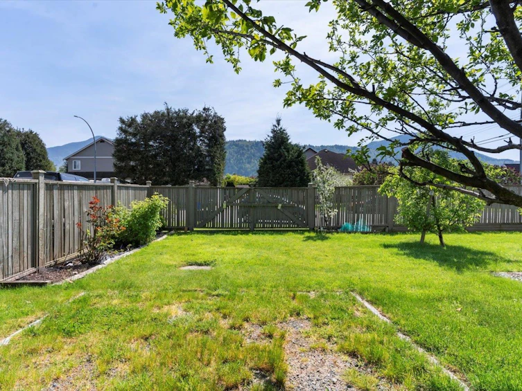 44801 Cumberland Avenue, Chilliwack, BC, V2R 3H7 - 28