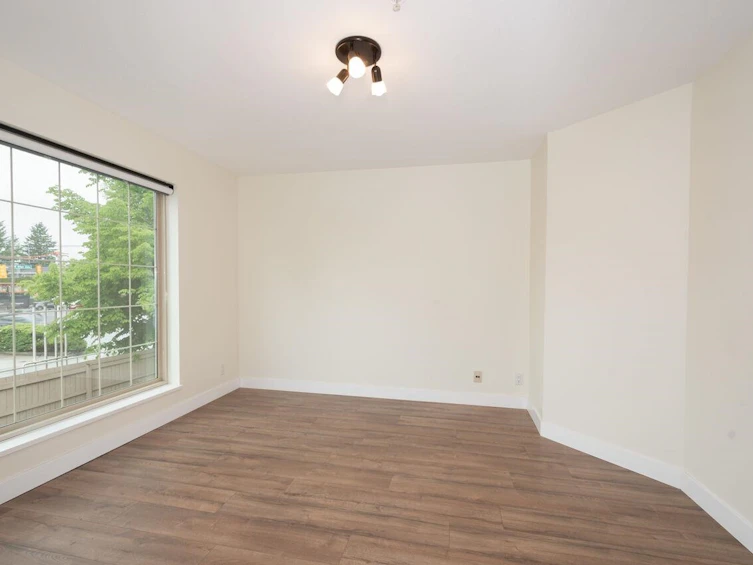 207-5650 Oak Street, Vancouver, BC, V6M 2V6 - 7