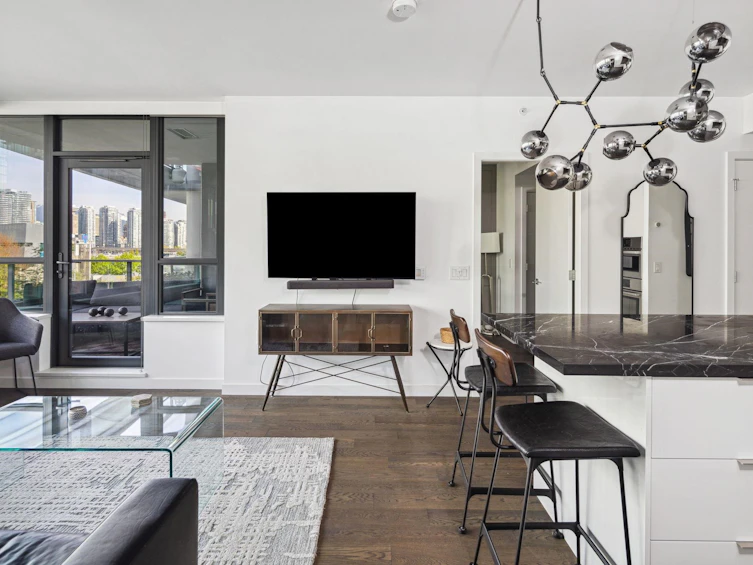 405-1688 Pullman Porter Street, Vancouver, BC, V6A 0H3 - 9