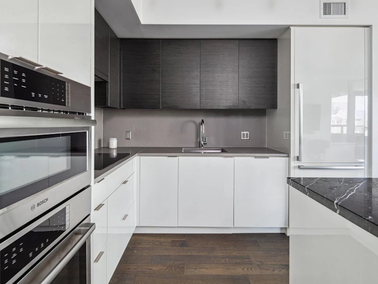 405-1688 Pullman Porter Street, Vancouver, BC, V6A 0H3 - 14