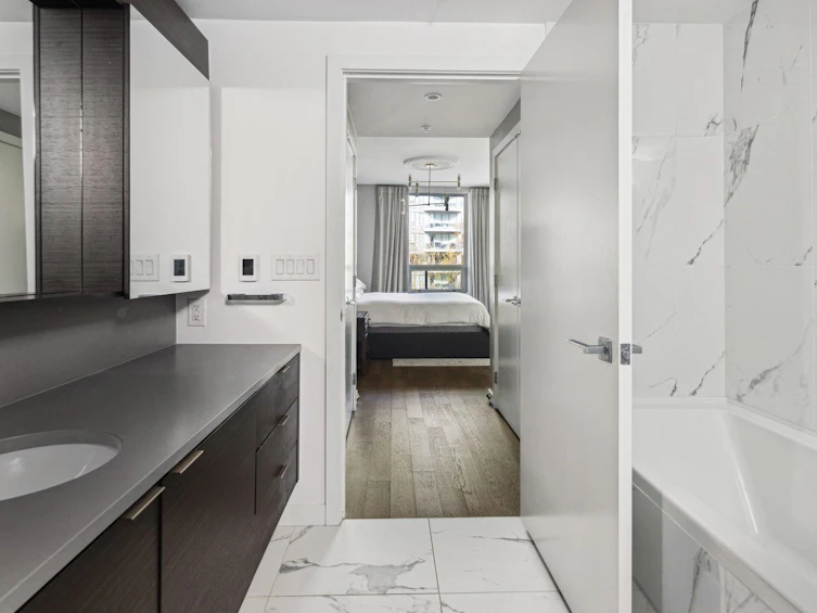 405-1688 Pullman Porter Street, Vancouver, BC, V6A 0H3 - 19