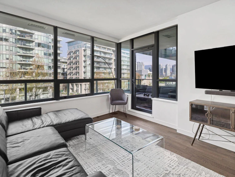 405-1688 Pullman Porter Street, Vancouver, BC, V6A 0H3 - 8