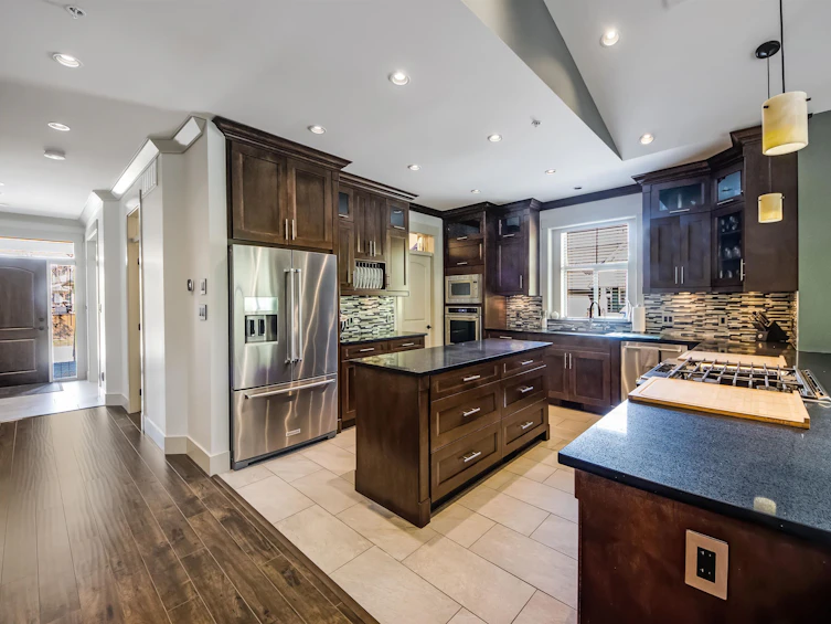39157 Falcon Crescent, Squamish, BC, V8B 0V3 - 10