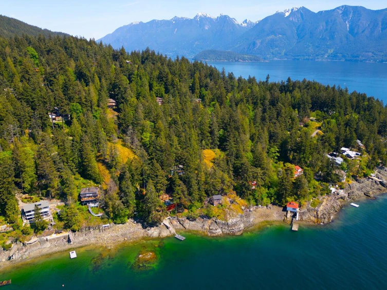 319 David Road, Bowen Island, BC, V0N 1G1 - 4