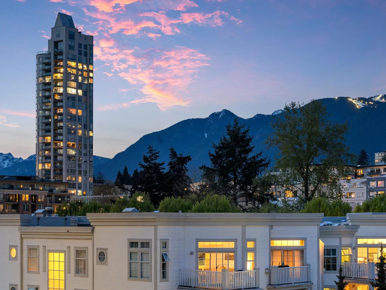 806-188 E Esplanade Avenue, North Vancouver, BC, V7L 4Y1 - 36