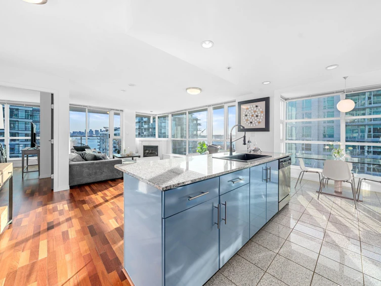 806-188 E Esplanade Avenue, North Vancouver, BC, V7L 4Y1 - 9