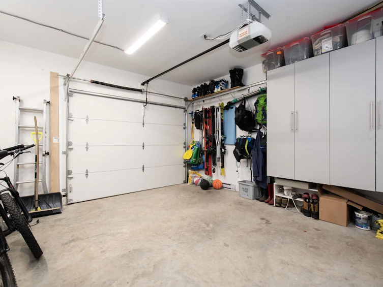 4598 Meadowbank Close, North Vancouver, BC, V7K 2L2 - 32