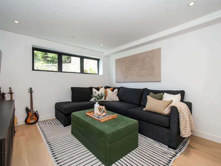 4598 Meadowbank Close, North Vancouver, BC, V7K 2L2 - 29