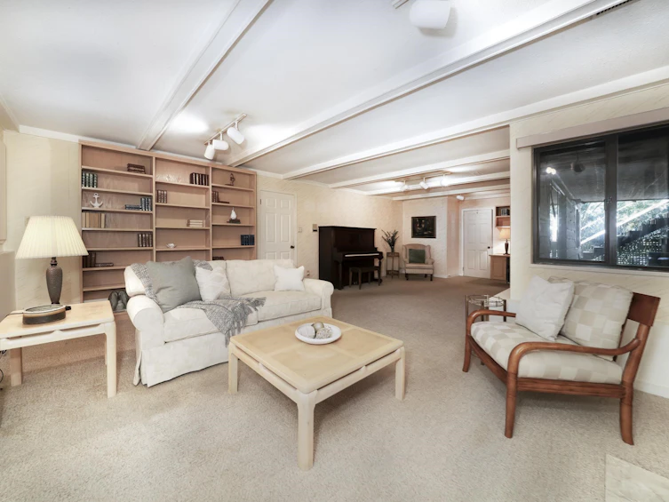 4710 Meadfeild Road, West Vancouver, BC, V7W 2W6 - 23