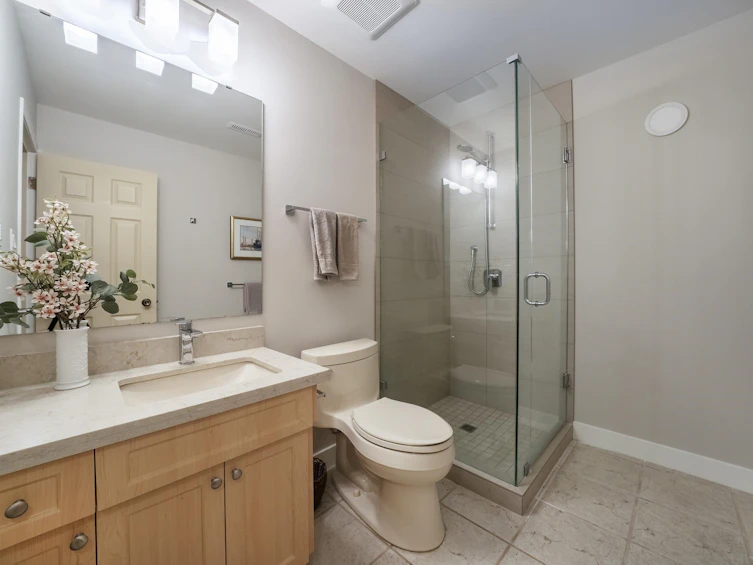 4710 Meadfeild Road, West Vancouver, BC, V7W 2W6 - 24