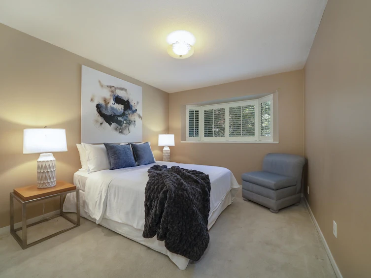 4710 Meadfeild Road, West Vancouver, BC, V7W 2W6 - 18