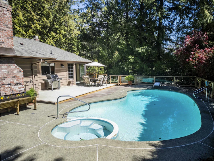 4710 Meadfeild Road, West Vancouver, BC, V7W 2W6 - 29
