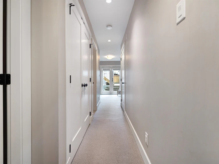 3011 W 8th Avenue, Vancouver, BC, V6K 2C2 - 22