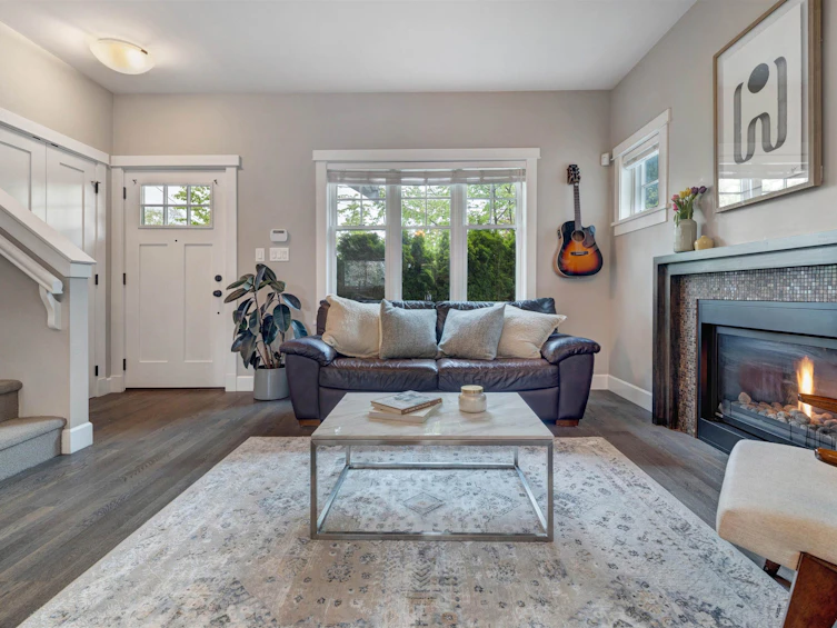 3011 W 8th Avenue, Vancouver, BC, V6K 2C2 - 6