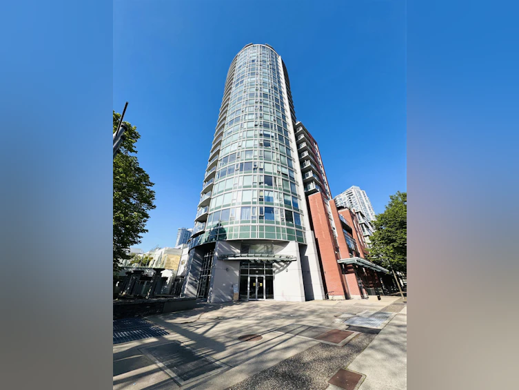 2901-58 Keefer Place, Vancouver, BC, V6B 0B8 - 2