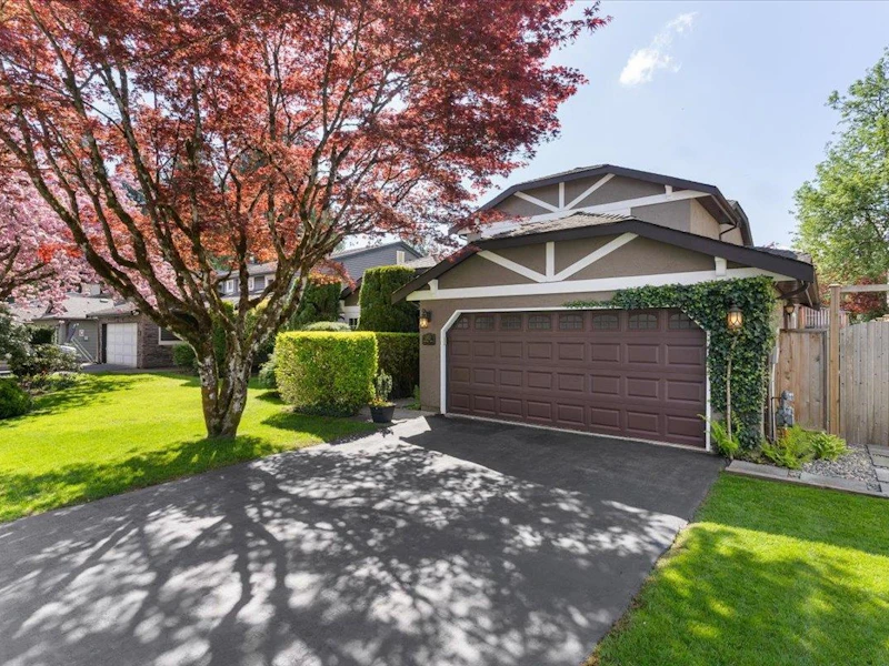 1032 Cornwall Drive, Port Coquitlam BC V3B 5X1