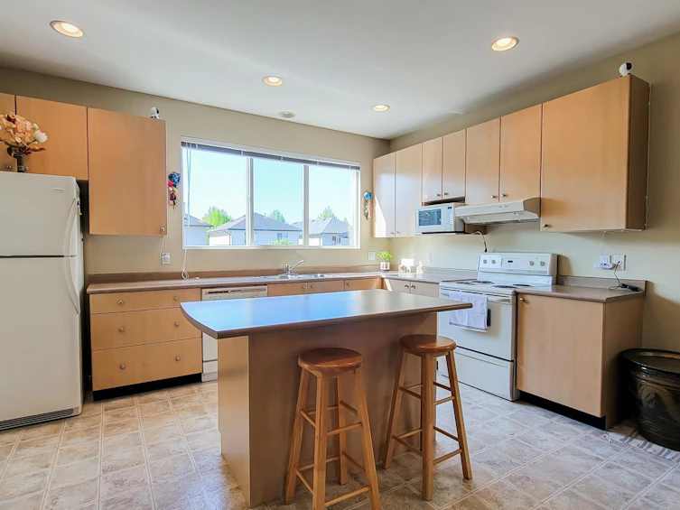 24330 102b Avenue, Maple Ridge, BC, V2W 1Y2 - 11